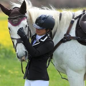 Meet your Posher, Taj